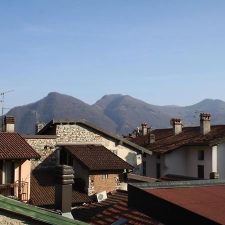 B&B Michelina Castiglione dʼIntelvi Exterior foto